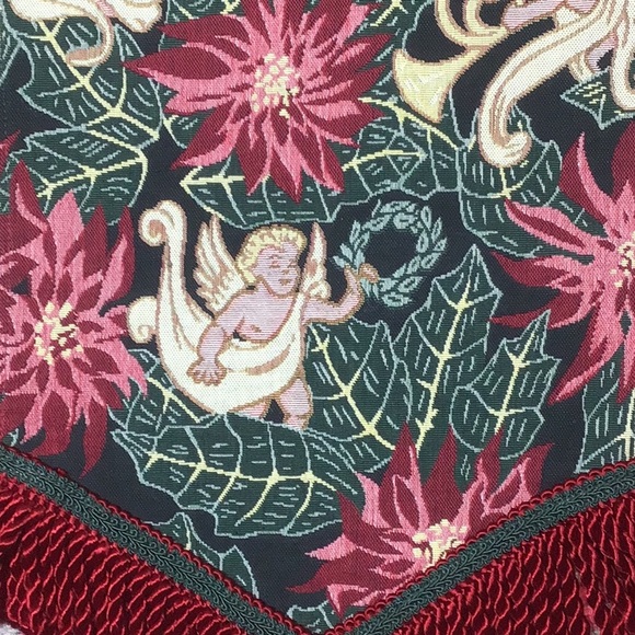 🌲Tapisserie Tapestry Holiday Table Runner with Fringe - Picture 5 of 8